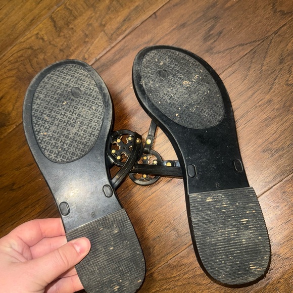 Tory Burch Black and Gold jelly Sandals - Picture 10 of 11